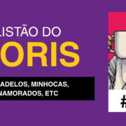 capa listão do noris 008 Uma imagem com fundo roxo exibe um quadrado magenta à direita. Dentro, está a ilustração em pixel art de um homem careca e barbudo, de sorriso discreto, segurando uma caneca branca. Ele usa uma túnica cinza listrada. À esquerda, textos alinhados ao centro em branco e amarelo. Em destaque e letras maiúsculas: "LISTÃO DO NORIS". Abaixo, uma faixa preta com as palavras em branco: "PESADELOS, MINHOCAS, NAMORADOS, ETC". No canto inferior direito, o número em preto sobre fundo branco: